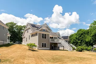 64 Evergreen Avenue #8, Bedford, MA 01730 - Photo 37