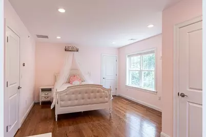64 Evergreen Avenue #8, Bedford, MA 01730 - Photo 17