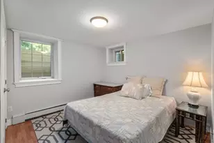 10 Auburn Rd, Wellesley, MA 02481 - Photo 27
