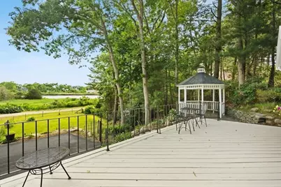 66 Mayflower Ridge Dr, Wareham, MA 02571 - Photo 33