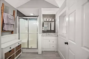 66 Mayflower Ridge Dr, Wareham, MA 02571 - Photo 29