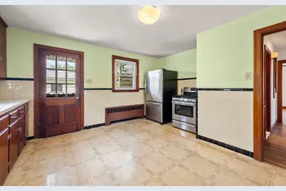 52-54 Loomis Ave, Watertown, MA 02472 - Photo 15