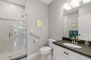 23 Foxhill Ln, Dracut, MA 01826 - Photo 25
