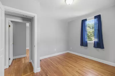 5 Vine St, Amesbury, MA 01913 - Photo 23