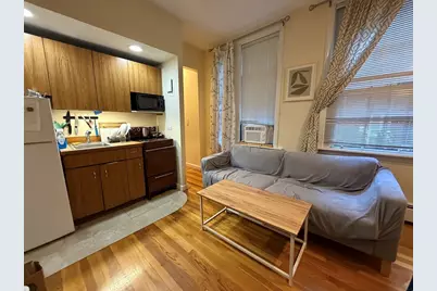 11 S Russell St. #3, Boston, MA 02114 - Photo 3