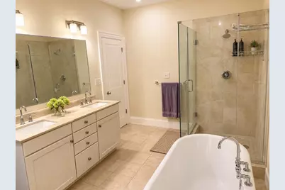 17 Courtyard Place #17, Lexington, MA 02420 - Photo 11