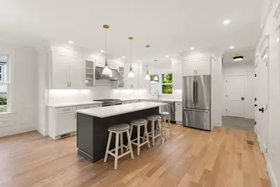 47 Maplewood #47, Watertown, MA 02472 - Photo 3
