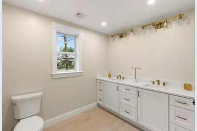 47 Maplewood #47, Watertown, MA 02472 - Photo 19