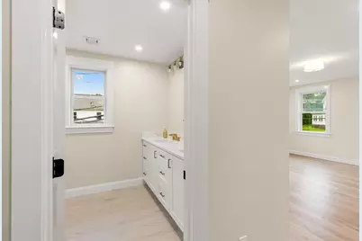 47 Maplewood #47, Watertown, MA 02472 - Photo 17