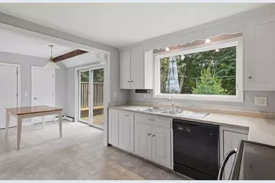 18 Forrest Road, Topsfield, MA 01983 - Photo 17