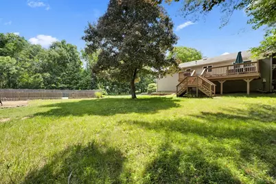 27 Hillside Dr, Sturbridge, MA 01566 - Photo 23