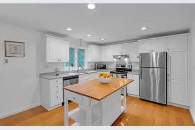 27 Hillside Dr, Sturbridge, MA 01566 - Photo 9