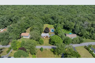 27 Hillside Dr, Sturbridge, MA 01566 - Photo 31