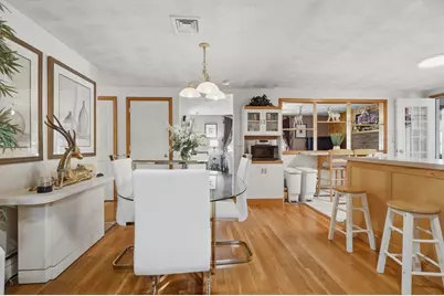 12 Edgewood Drive, Milford, MA 01757 - Photo 11