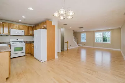 16 Clifton Street #F, Taunton, MA 02780 - Photo 9