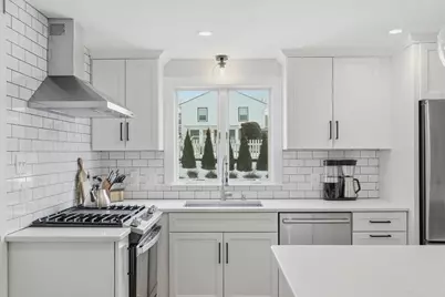 42 Matthies St, Beverly, MA 01915 - Photo 3