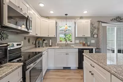 106 Drew Blvd, Orange, MA 01364 - Photo 19