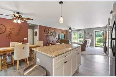 106 Drew Blvd, Orange, MA 01364 - Photo 17