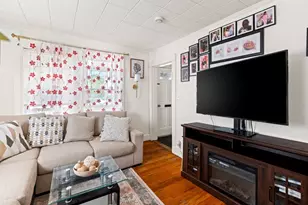 573-575 Washington Ave, Chelsea, MA 02150 - Photo 7