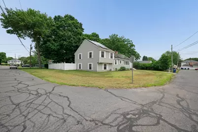 72 Mayfield St, Seekonk, MA 02771 - Photo 3