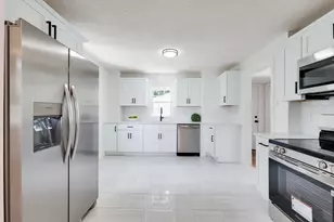 1386 Piper Rd, West Springfield, MA 01089 - Photo 5