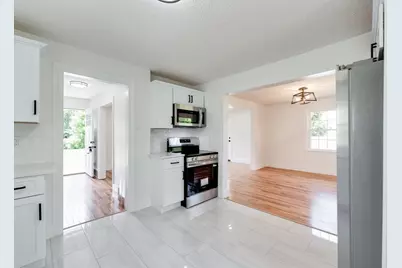 1386 Piper Rd, West Springfield, MA 01089 - Photo 9