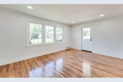 1386 Piper Rd, West Springfield, MA 01089 - Photo 17