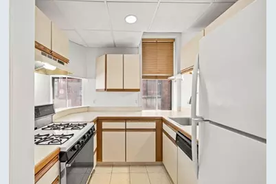 62 Washington St #9, Haverhill, MA 01832 - Photo 11