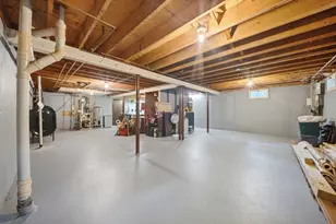 9 Sparhawk Dr, Burlington, MA 01803 - Photo 39