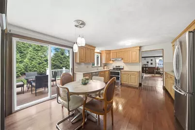 9 Sparhawk Dr, Burlington, MA 01803 - Photo 19