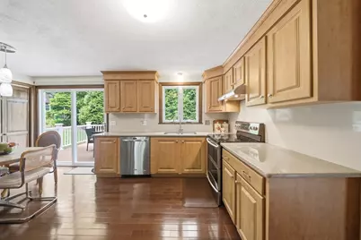9 Sparhawk Dr, Burlington, MA 01803 - Photo 17