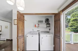 9 Sparhawk Dr, Burlington, MA 01803 - Photo 23