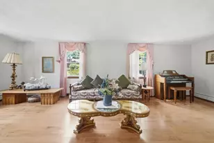 9 Sparhawk Dr, Burlington, MA 01803 - Photo 15