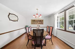 9 Sparhawk Dr, Burlington, MA 01803 - Photo 15