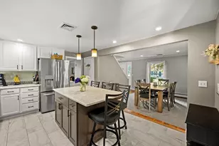 8 Robinwood Dr, Canton, MA 02021 - Photo 3