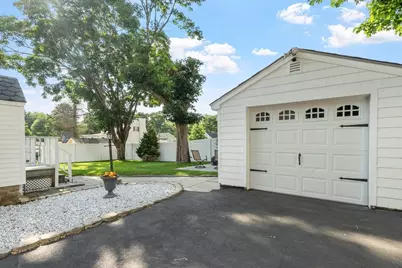 17 Tedesco Rd, Methuen, MA 01844 - Photo 3