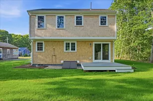 41 Avalon Dr, Falmouth, MA 02536 - Photo 9
