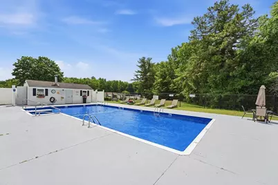 21 Fourth Ave, Westfield, MA 01085 - Photo 31