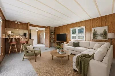 21 Fourth Ave, Westfield, MA 01085 - Photo 5