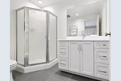122 Marlborough Street, Boston, MA 02116 - Photo 33