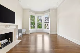 122 Marlborough St, Boston, MA 02116 - Photo 9