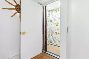 122 Marlborough St, Boston, MA 02116 - Photo 31
