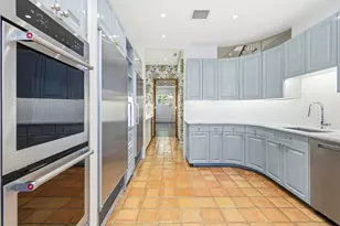 122 Marlborough St, Boston, MA 02116 - Photo 7