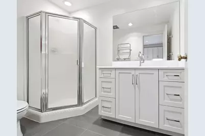 122 Marlborough Street, Boston, MA 02116 - Photo 33