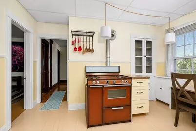 60 Esther St, Worcester, MA 01607 - Photo 11