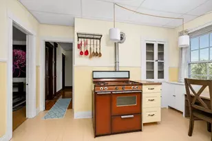 60 Esther St, Worcester, MA 01607 - Photo 11