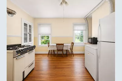 60 Esther St, Worcester, MA 01607 - Photo 5