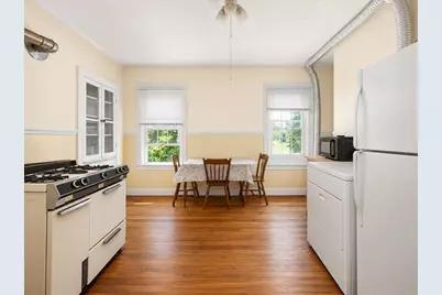 60 Esther St, Worcester, MA 01607 - Photo 5