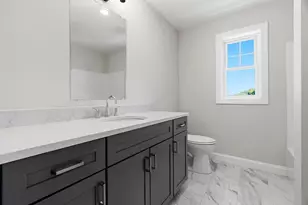 62 High St, Stoneham, MA 02180 - Photo 13