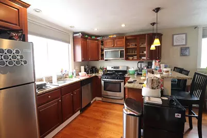270 E St #2, Boston, MA 02127 - Photo 5